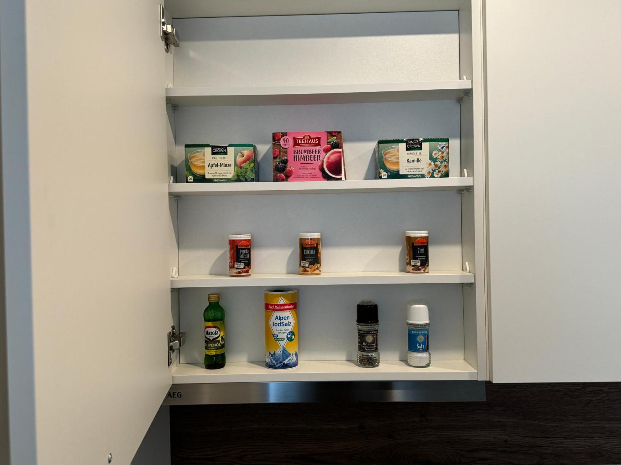 Neue Stilvolle 2-Zimmer Wohnung Im Zentrum Von Wolfsburg Bagian luar foto